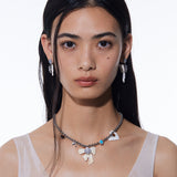 Shell / Shell Shaped Pendant Necklace