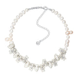 Paradise / Mini Pearlescent Bear Pearl Necklace