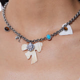 Shell / Shell Shaped Pendant Necklace