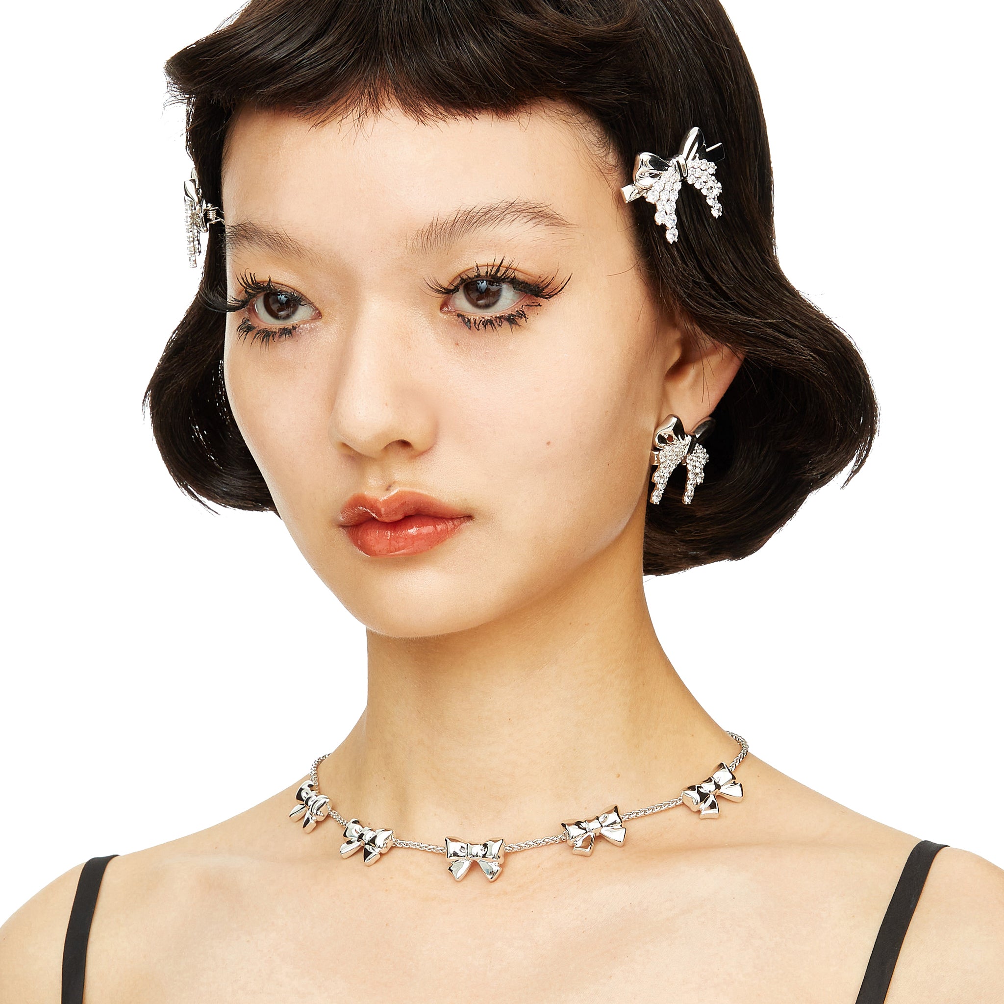 YVMIN X SHUSHUTONG / Layers Zircon Metal Bow Earrings