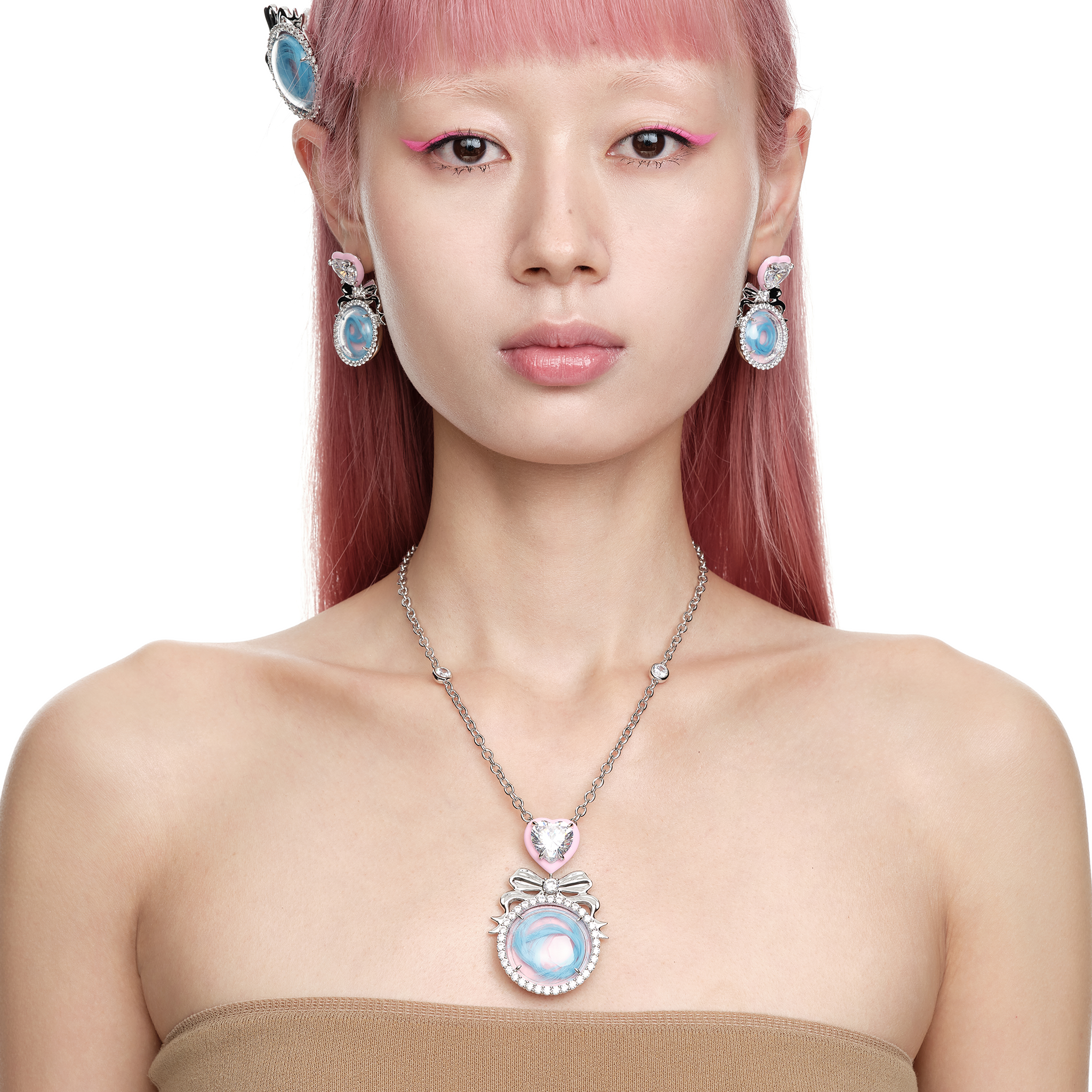 YVMIN X Ashley Williams Mourning Necklace with sculptural pendant and delicate chain