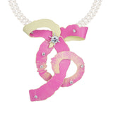 Paradise / Apple Peel Bow Pearl Necklace