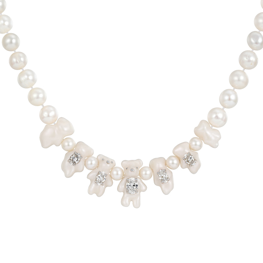 Paradise / Mini Pearlescent Bear Pearl Necklace