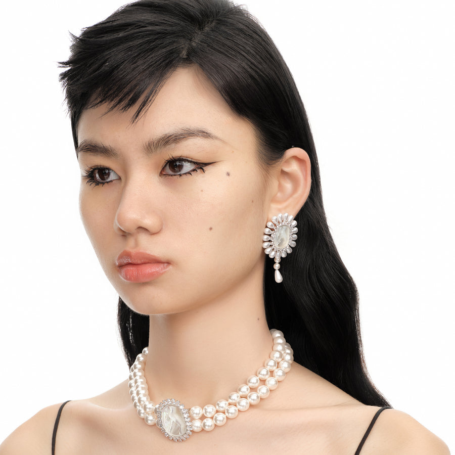 YVMIN X SHUSHUTONG / Shell Sculpture Pearl Tassel Earrings