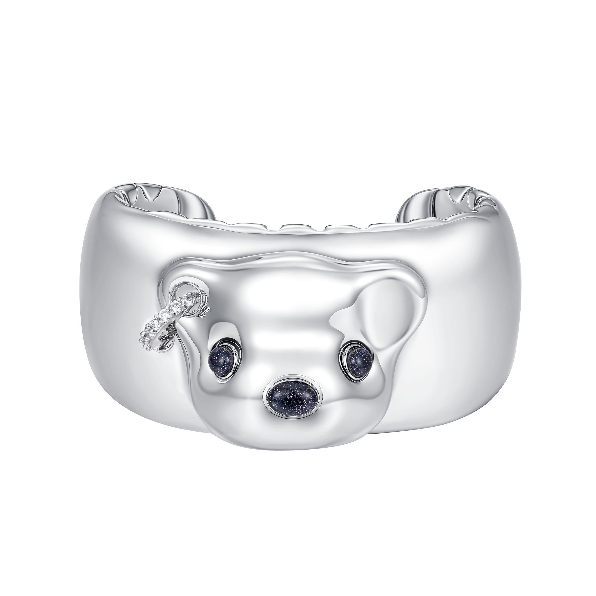 YVMIN Paradise metal bear head bracelet showing a detailed silver-tone bear head design on a chain bracelet