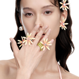 Paradise / Daisy Vines Cross Ring