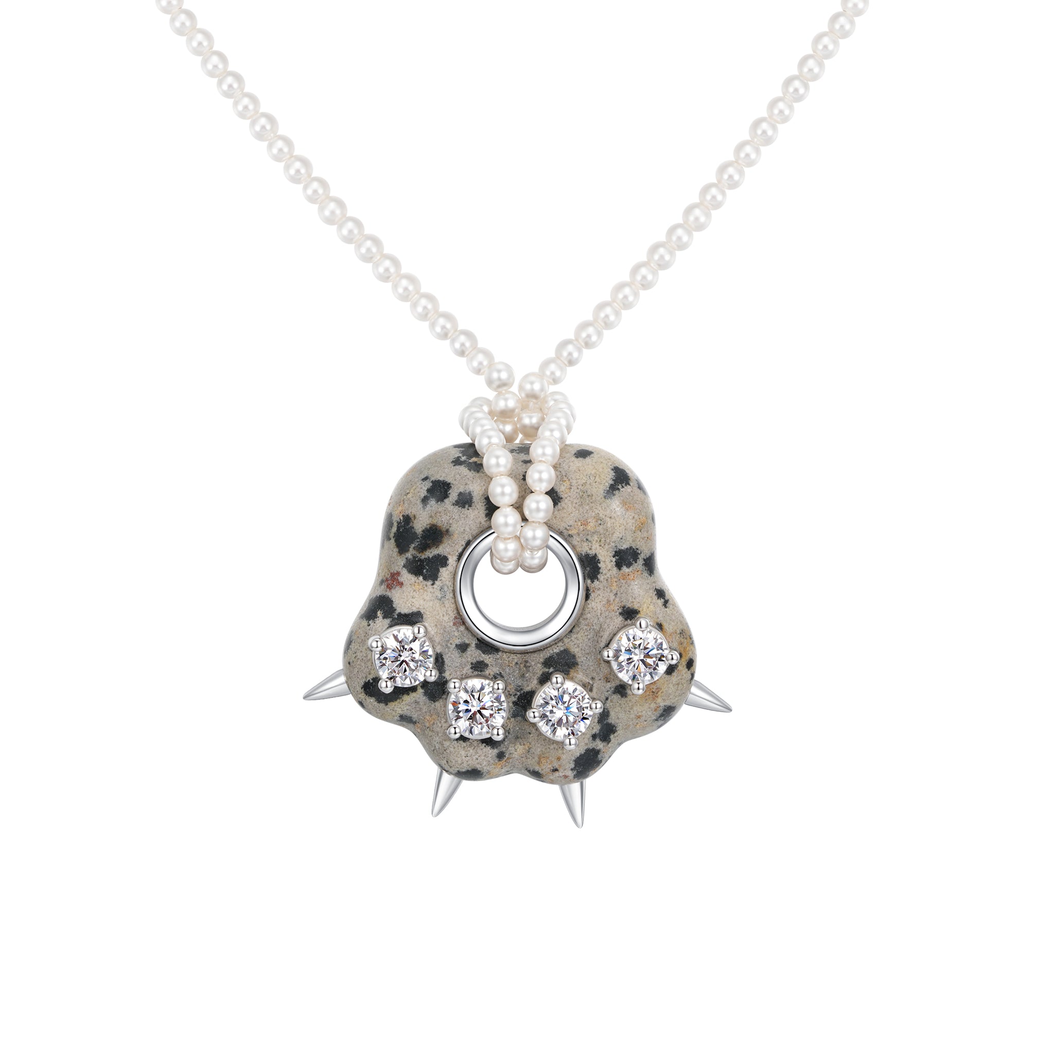 Paradise / Stone Bear Paw Pearl Necklace