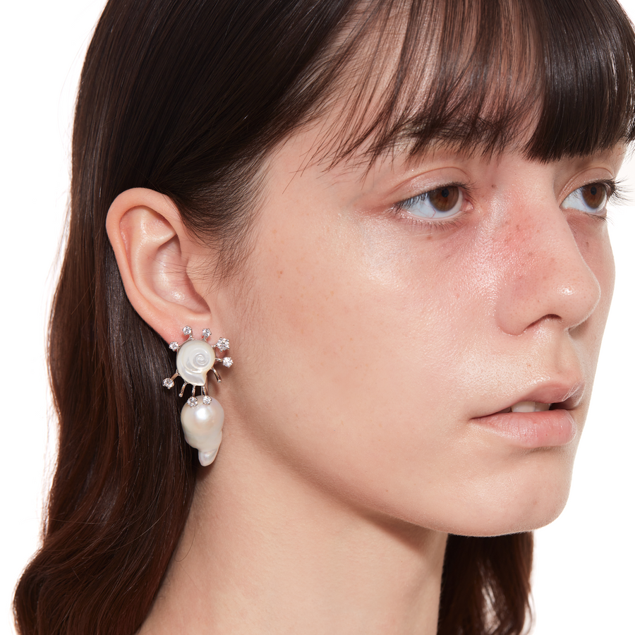23FW  Moon tears  Conch Pearl earrings  Simple rituals
