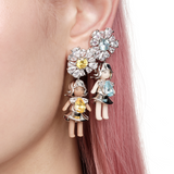 Paradise / Medium Girl Daisy Stud Earrings