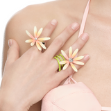 Paradise / Daisy Vines Cross Ring