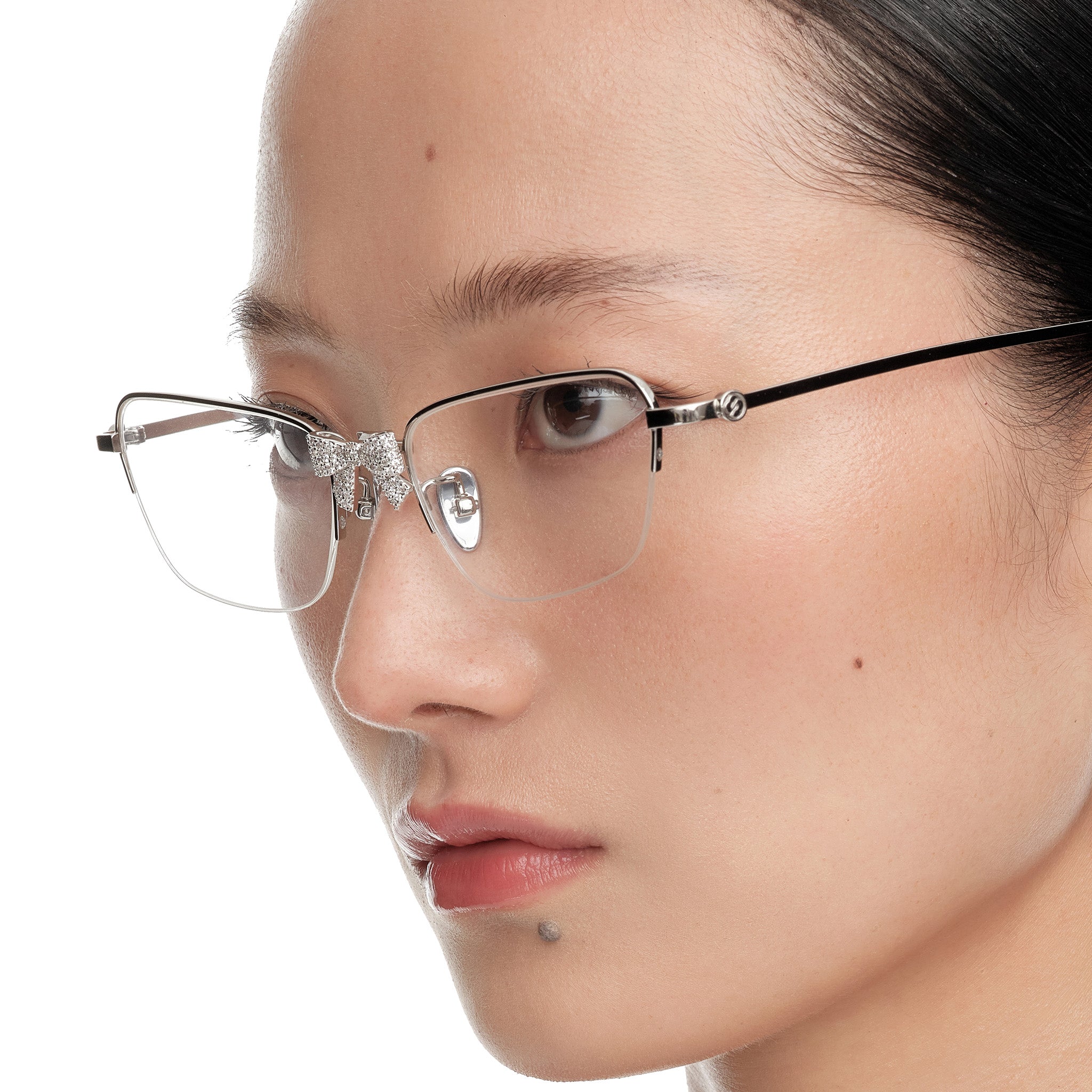 YVMIN X SHUSHUTONG / Gemstone Pave Bow Metal Glasses