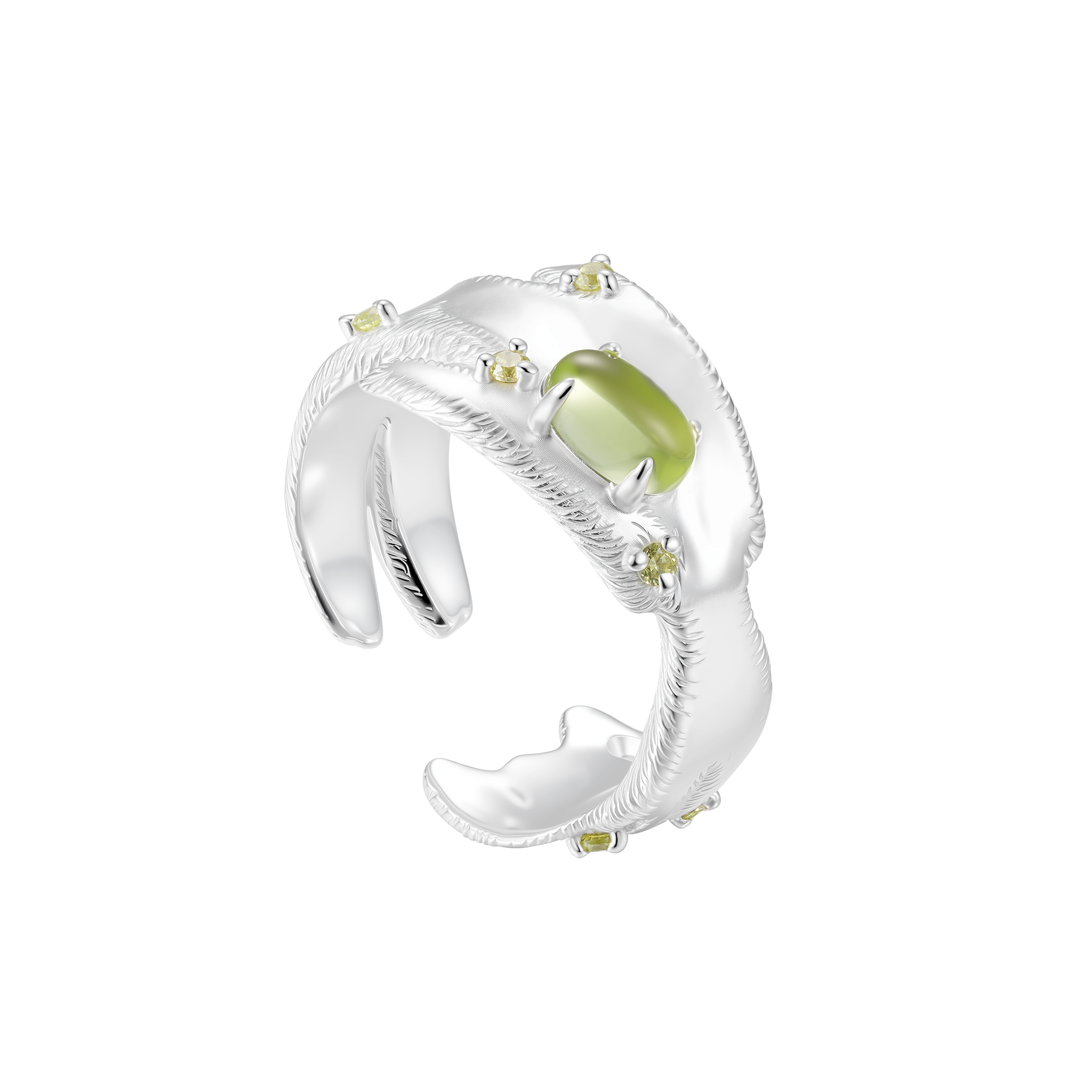 YVMIN Paradise Transformed Bear Ring featuring a detailed bear design with intricate carvings on silver-tone metal.