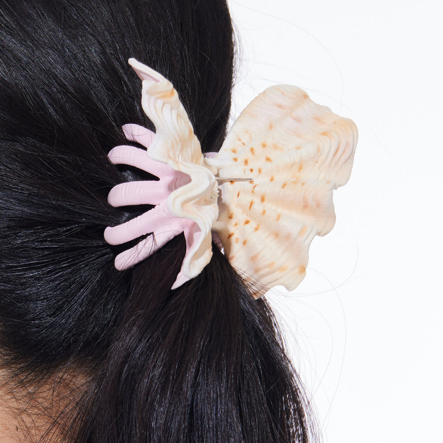 Shell / Butterfly Shell Hair Claw – YVMIN