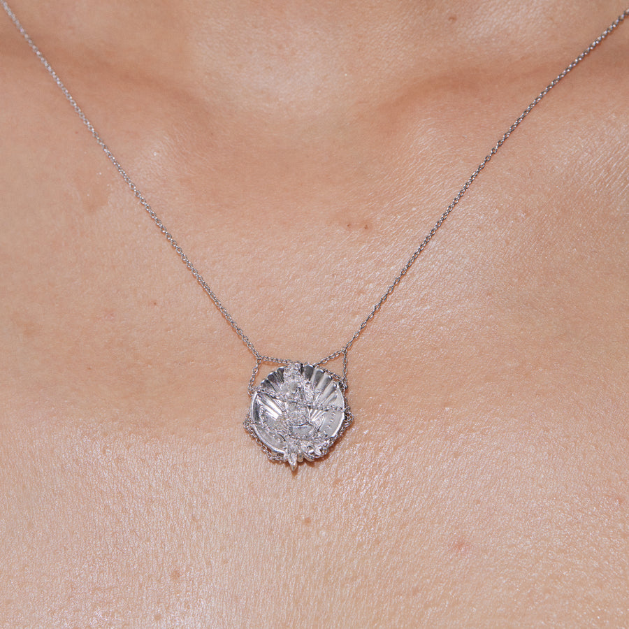 Mermaid / Mermaid Web Coin Long Necklace