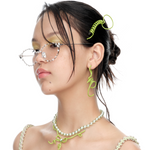 YVMIN Paradise Vines Bowknot Hair Pin featuring a delicate bow design and vine motif, perfect for elegant hair accessories.