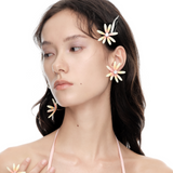 YVMIN Paradise Daisy Leaf Hair Clip featuring decorative floral and leaf design for stylish hair accessories.