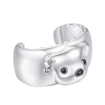 YVMIN Paradise metal bear head bracelet featuring a detailed bear head design on a sleek metal band.