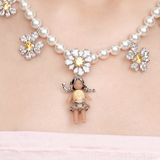 Paradise / Medium Girl Daisy Pearl Necklace