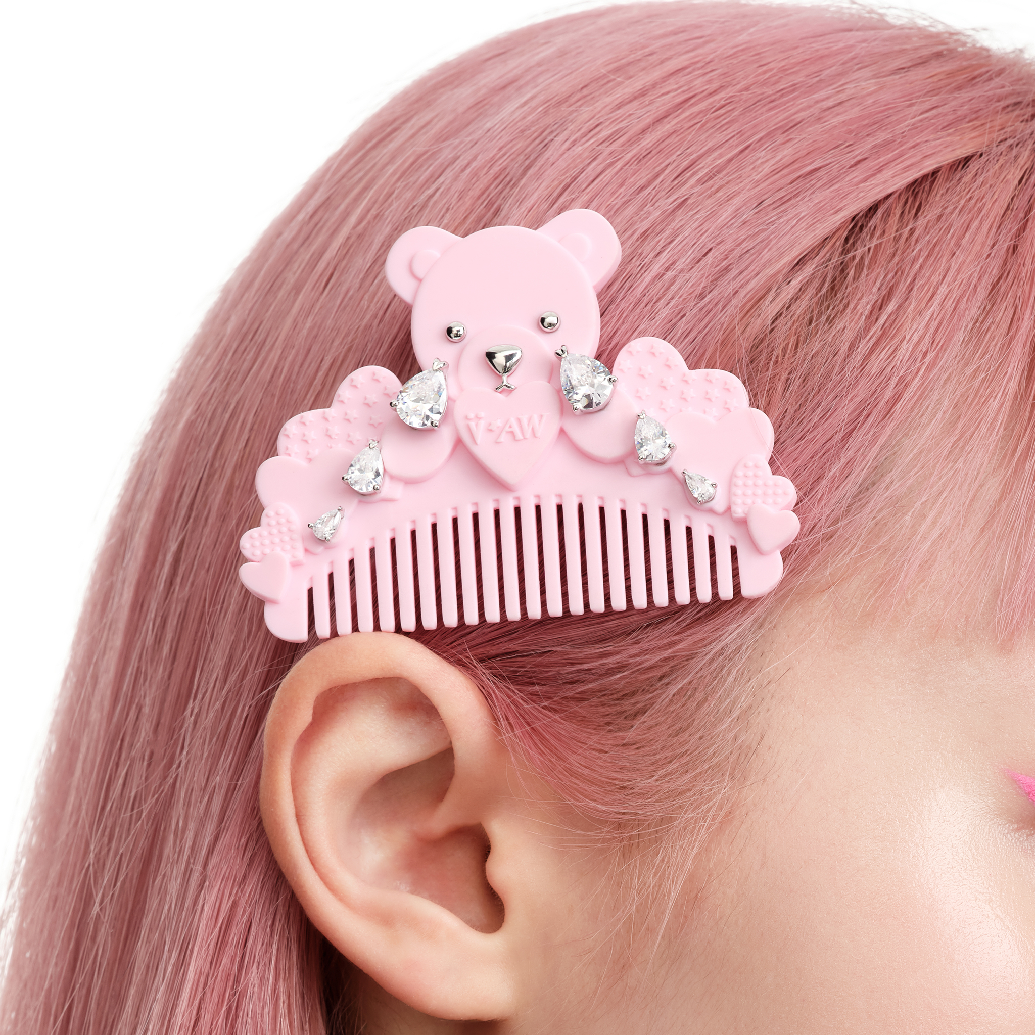 YVMIN X Ashley Williams Crying Bear comb hair clip, sculptural bear design hair accessory