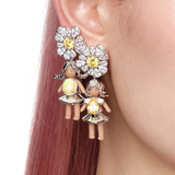 Paradise / Medium Girl Daisy Stud Earrings
