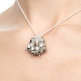 Paradise / Stone Bear Paw Pearl Necklace