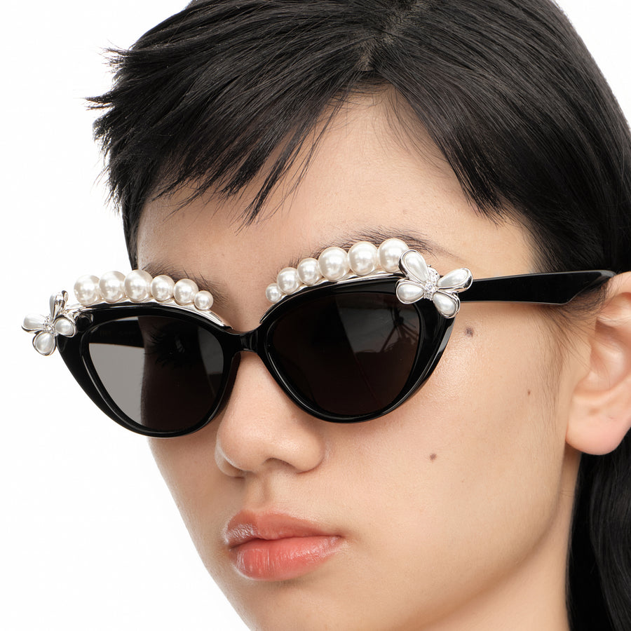 YVMIN X SHUSHUTONG / Pearl Flower Glasses
