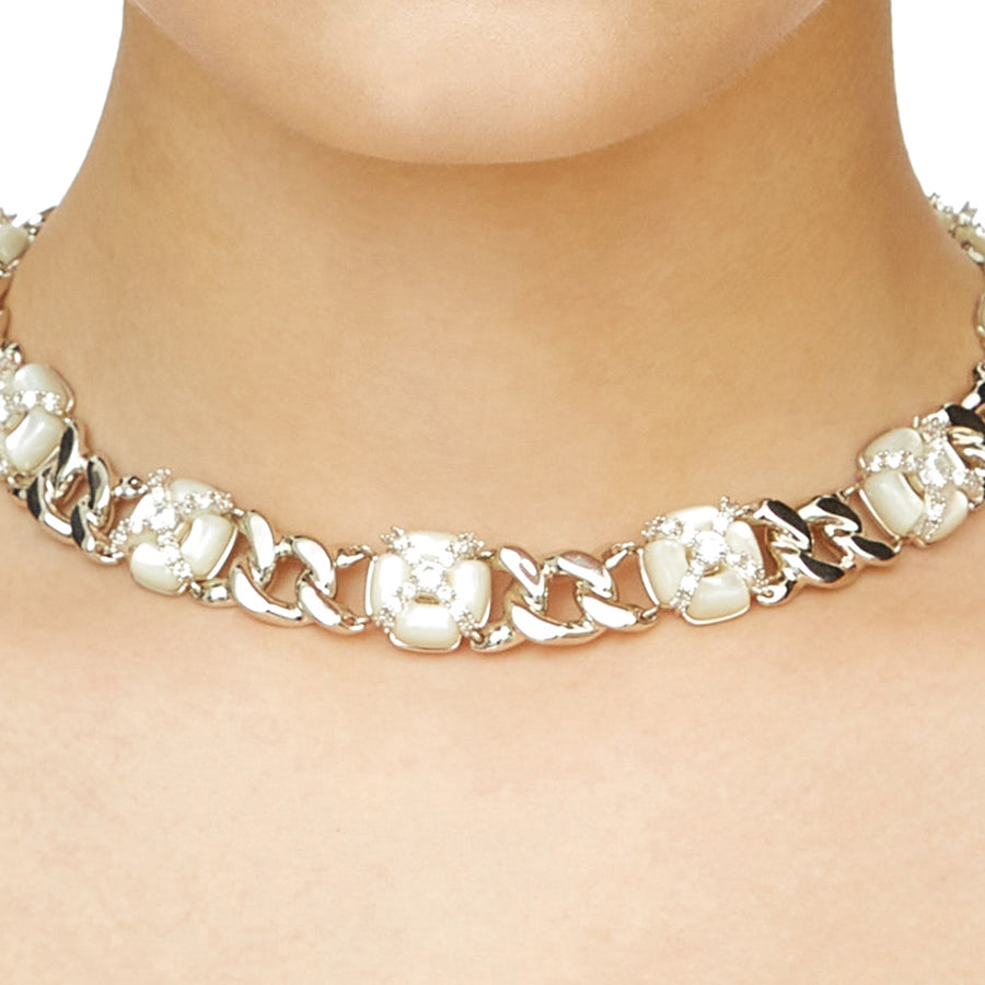 YVMIN X SHUSHUTONG / Natural Gemstone Cross Flower Chain Necklace
