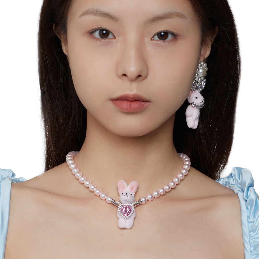 Paradise / Pearl Chain Rabbit Necklace