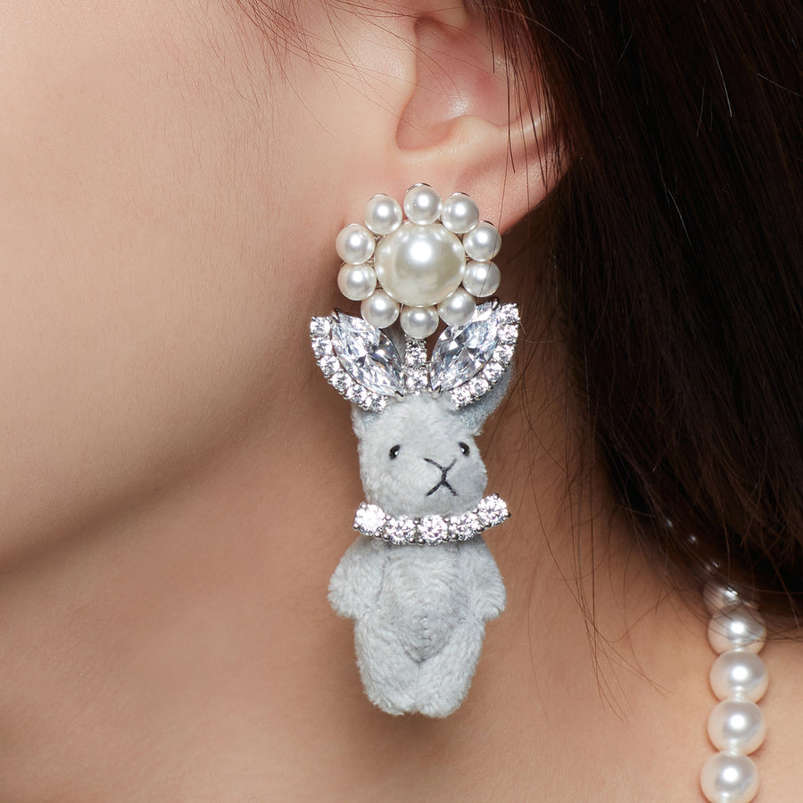 Paradise / Pearl Flower Plush Rabbit Earring
