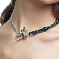 Ripple / Liquefied Butterfly Layers Pearl Chain Necklace