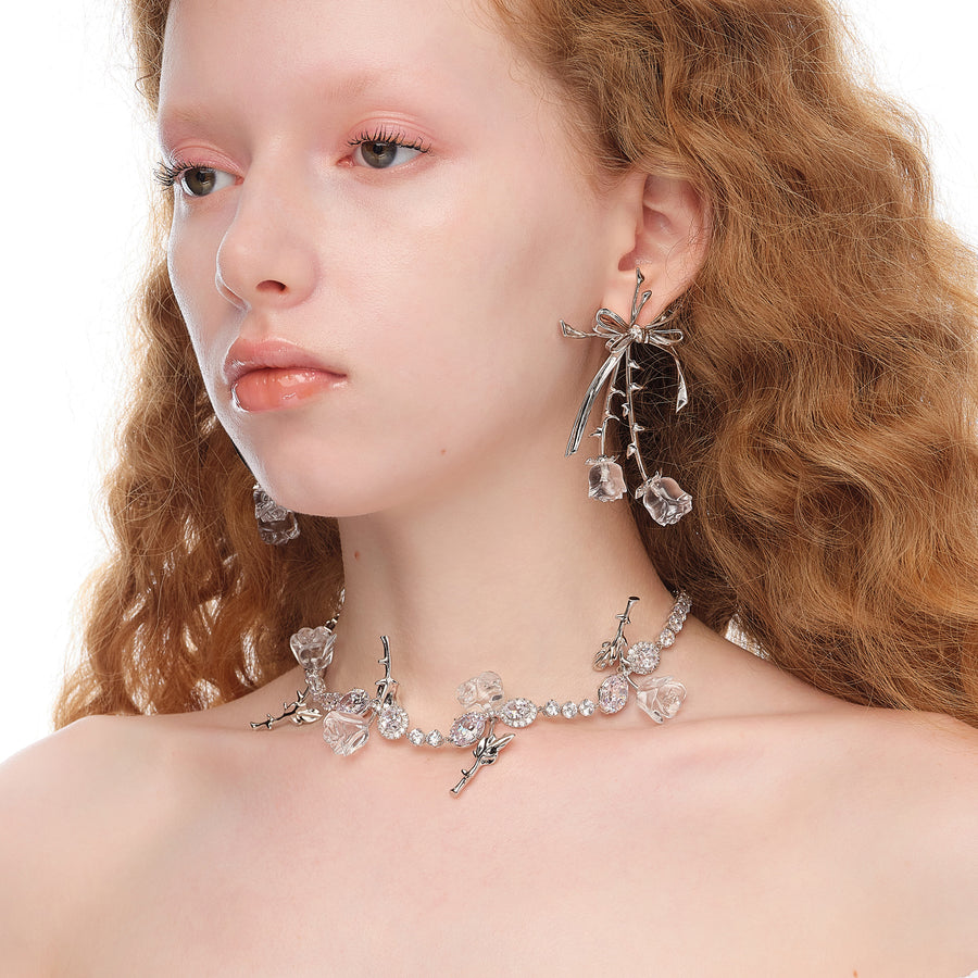 YVMIN X SHUSHUTONG / Flower Arrangement Diamond Chain Clear Rose Necklace
