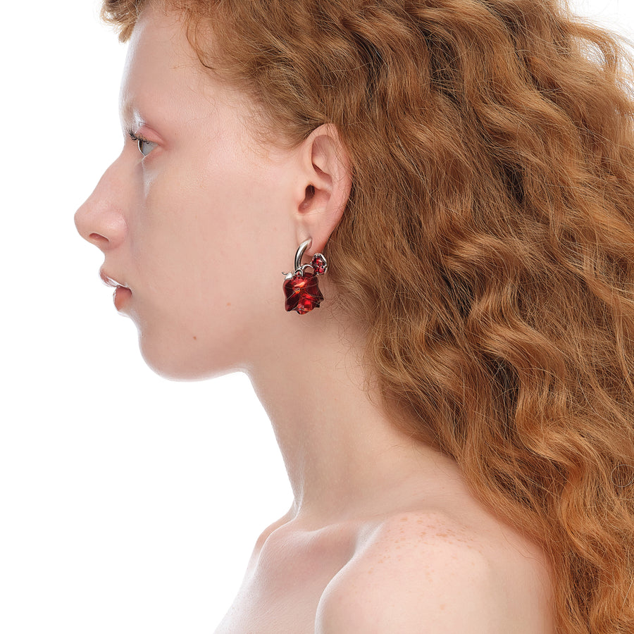 YVMIN X SHUSHUTONG / Wrap Metal Rosebud Stud Earrings