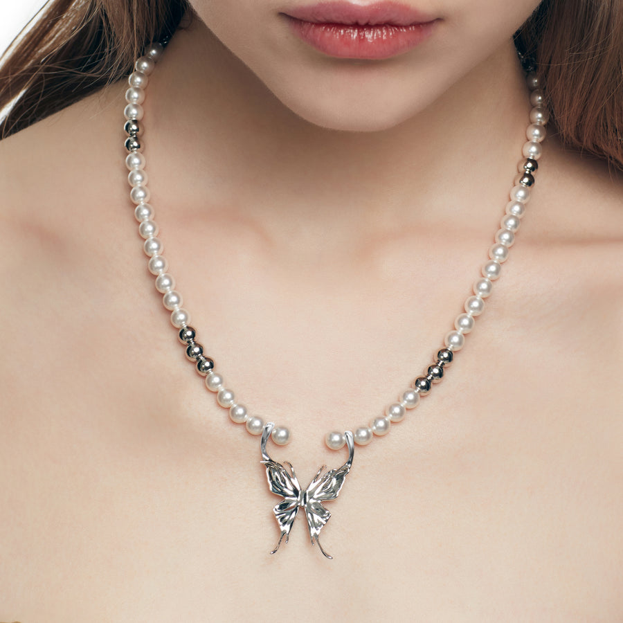 Ripple / Liquefied Butterfly Pearl Necklace