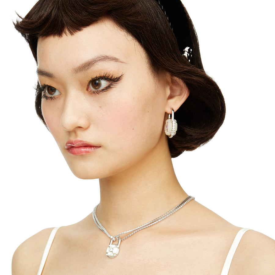 YVMIN X SHUSHUTONG / Flower Gemstone Lock Earring